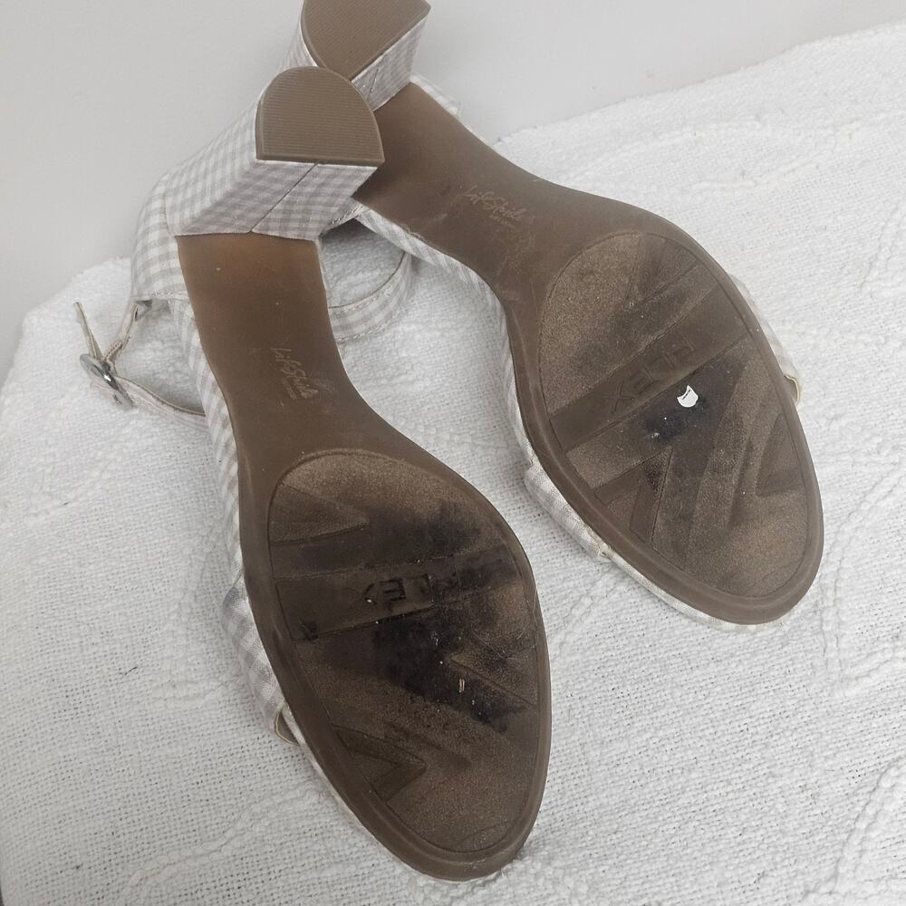 Life Stride Beige Tan White Checked Plaid Pattern Block Chunky Heels Size 11 - Picture 6 of 7